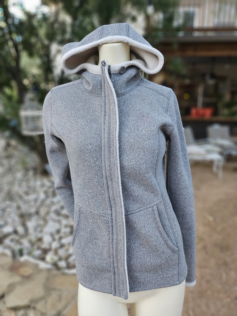 The North Face Banderitas Hoodie Grey & White XS